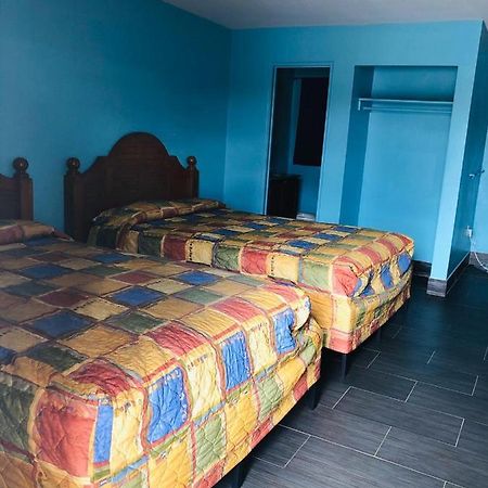 Slumberland Motel Сэнфорд Экстерьер фото