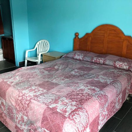 Slumberland Motel Сэнфорд Экстерьер фото