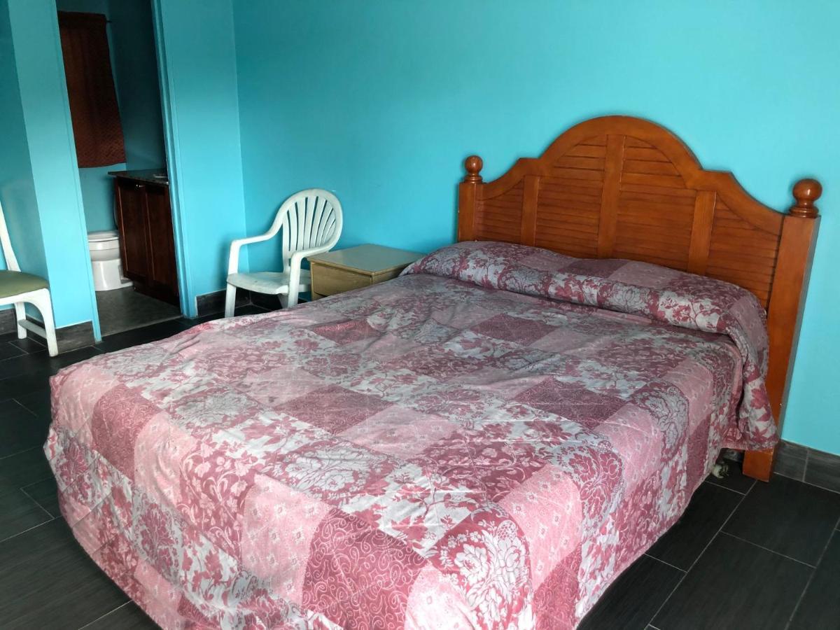 Slumberland Motel Сэнфорд Экстерьер фото